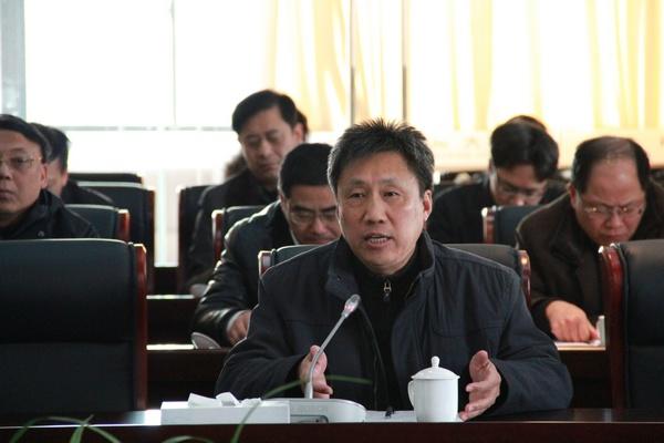 我校举行中层正职干部任期聘任集体谈话活动