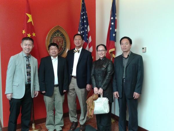 陈坚校长率团出访辛辛那提大学