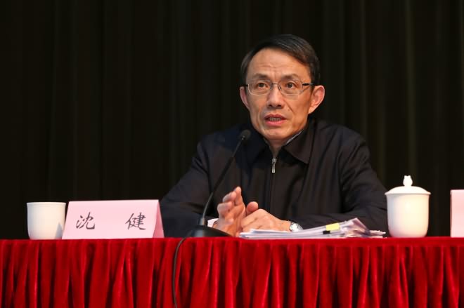 省委教育工委书记、省教育厅厅长沈健来我校宣讲党的十八届五中全会精神