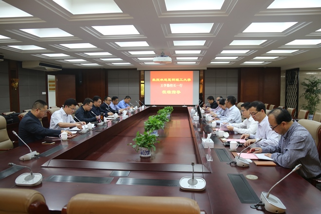 说明: E:\2018接待\接待单位\20180506昆明理工\phone\11.jpg