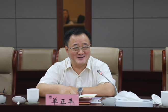 说明: C:\Users\Administrator\Desktop\IMG_3757_副本.jpg